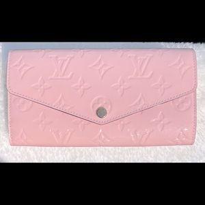 LOUIS VUITTON ~ Sarah Wallet